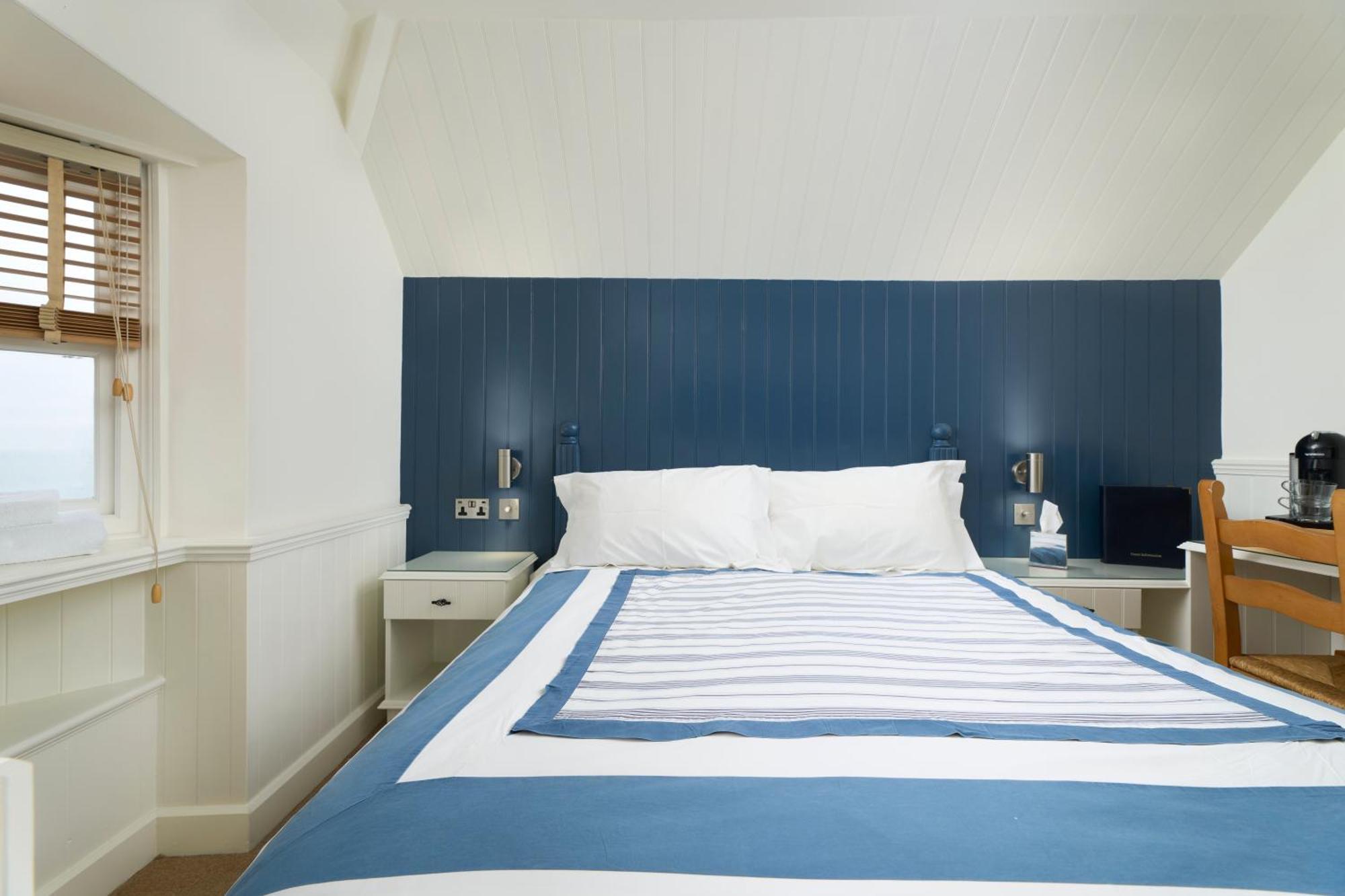 The Cricket Inn Beesands Экстерьер фото