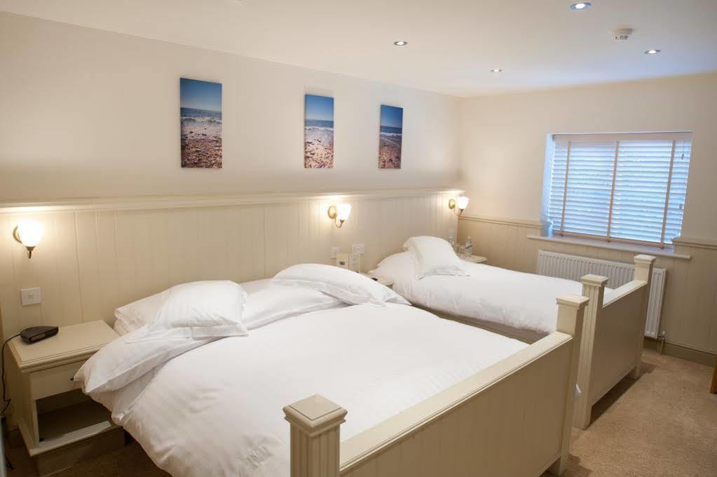 The Cricket Inn Beesands Экстерьер фото